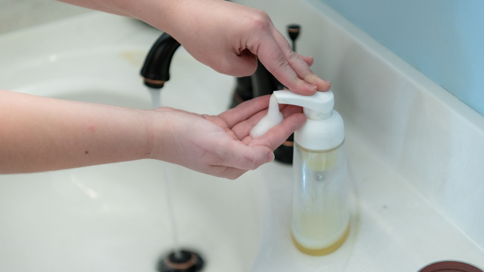 Keeping Hands Soft and Clean Through Harsh Winters